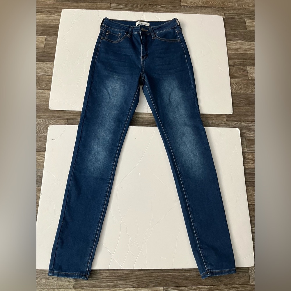 Kancan Women’s Jeans Skinny Stretch Mid Rise Size 7/27 Blue 5 Pockets Denim